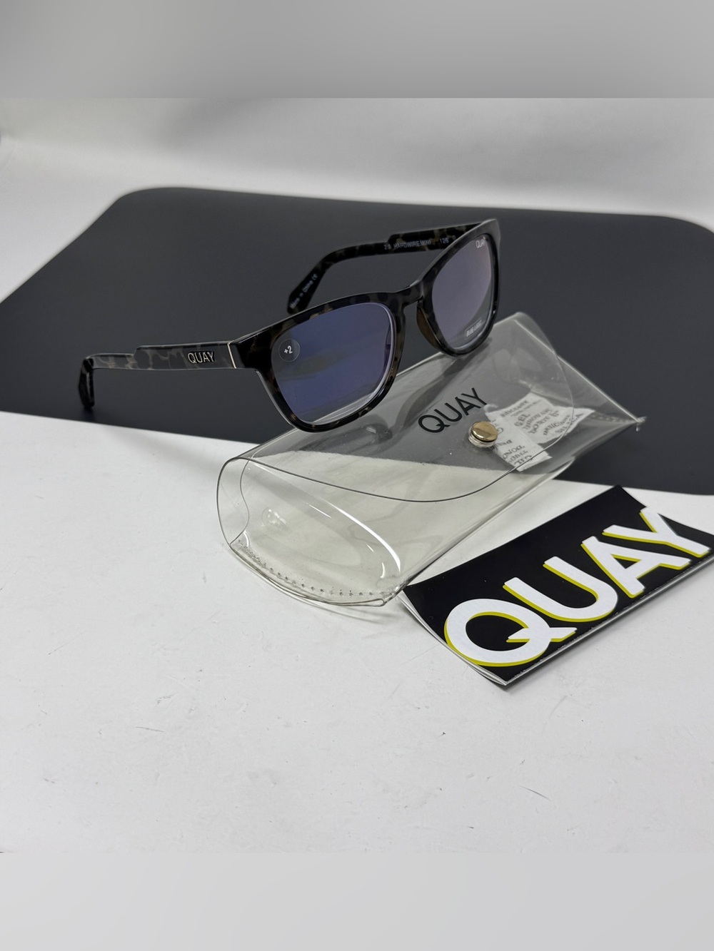 Quay Mini Hardwire Blue Light Glasses reading glasses +2.00 tortoise